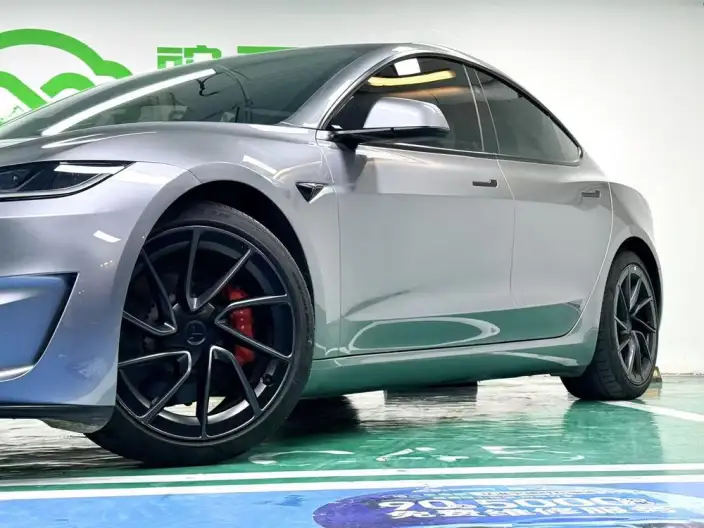Model 3 2024 Model High performance All-wheel drive version – фото 7