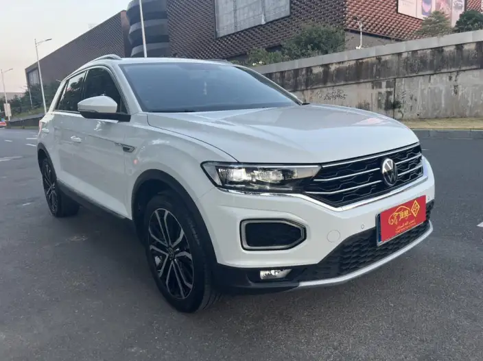 Volkswagen T-Roc 2022 Model 280TSI DSG 2WD Elite PLUS – фото 3