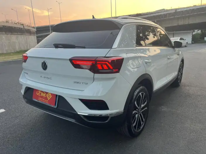 Volkswagen T-Roc 2022 Model 280TSI DSG 2WD Elite PLUS – фото 6