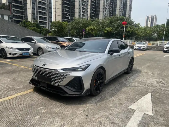 Changan UNI-V 2023 Model 2.0T Fengsu Edition – фото 1