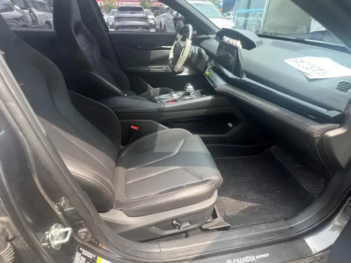 Changan UNI-V 2023 Model 2.0T Fengsu Edition – фото 8