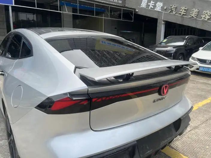 Changan UNI-V 2023 Model 2.0T Fengsu Edition – фото 9