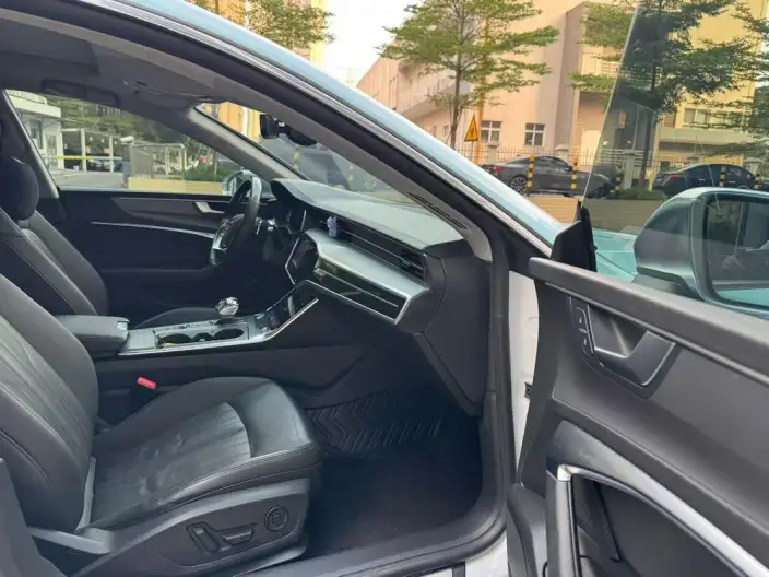 Audi A7 2020 Model 40 TFSI Luxury Model – фото 6