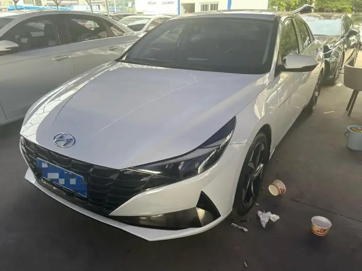 Hyundai Ioniq 2021 Model 1.5L CVT GLX Elite Edition – фото 1