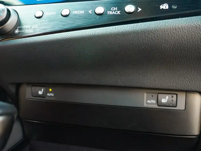 Lexus ES 2022 Model 300h Superior Edition – фото 10