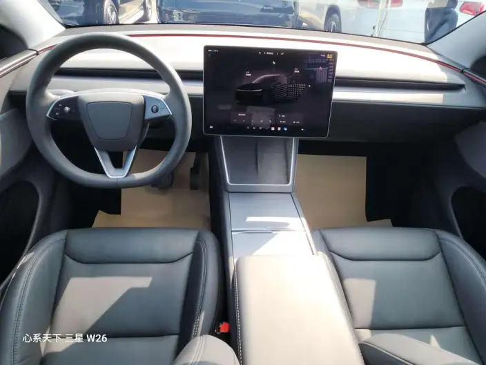 Model Y 2025 Model Rear-wheel drive version – фото 7