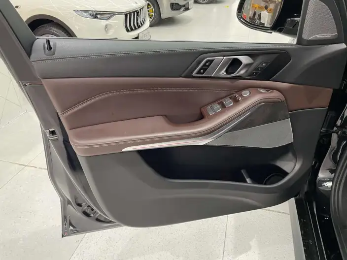 BMW X5 2022 Model Facelift xDrive 30Li Exclusive Model M Sports Set – фото 7