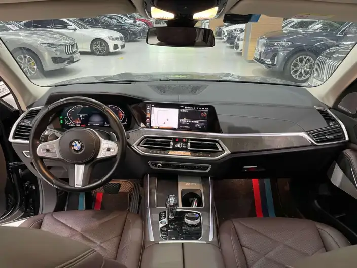 BMW X5 2022 Model Facelift xDrive 30Li Exclusive Model M Sports Set – фото 10