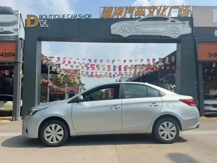 Toyota YARIS L Yaris Sedan 2020 Model 1.5L CVT Leading version – фото 3