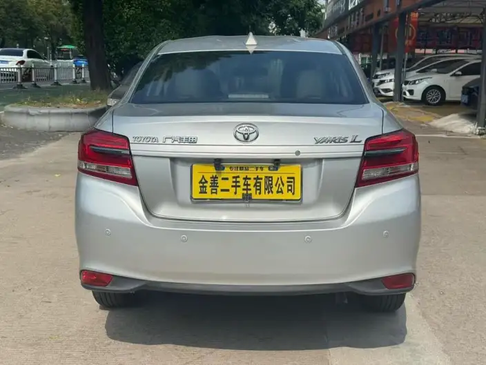 Toyota YARIS L Yaris Sedan 2020 Model 1.5L CVT Leading version – фото 5