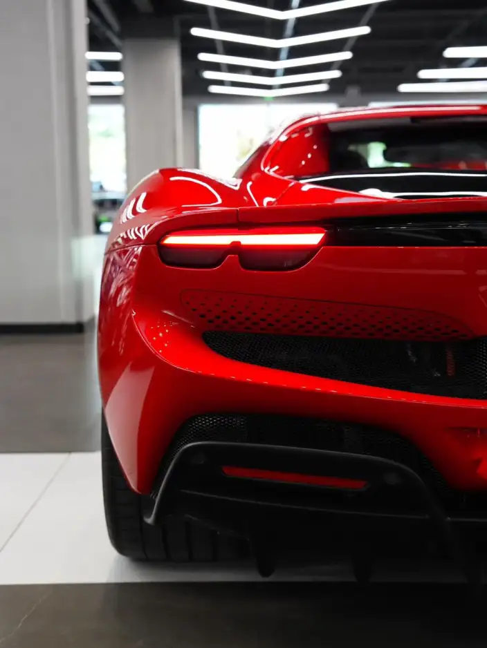 Ferrari 296 2021 Model 3.0T V6 GTB – фото 8