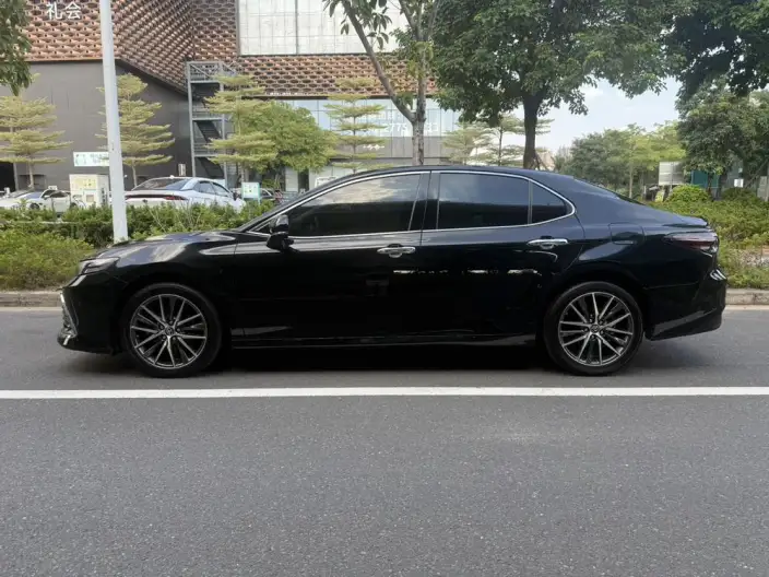 Toyota Camry 2023 Model 2.5G Deluxe Edition – фото 3