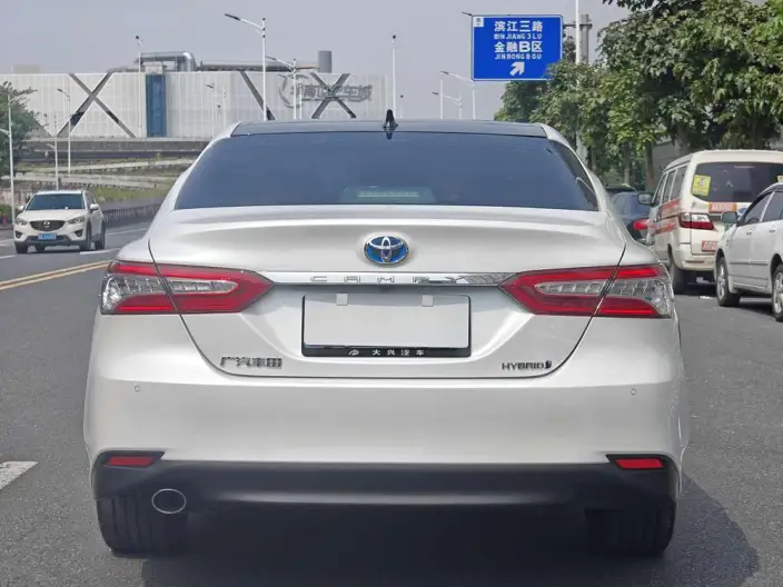 Toyota Camry 2021 Model Hybrid 2.5HG Deluxe Edition – фото 5
