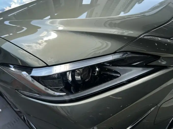 Lexus ES 2021 Model 200 Superior Edition – фото 7