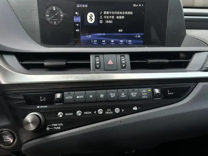 Lexus ES 2021 Model 200 Superior Edition – фото 10