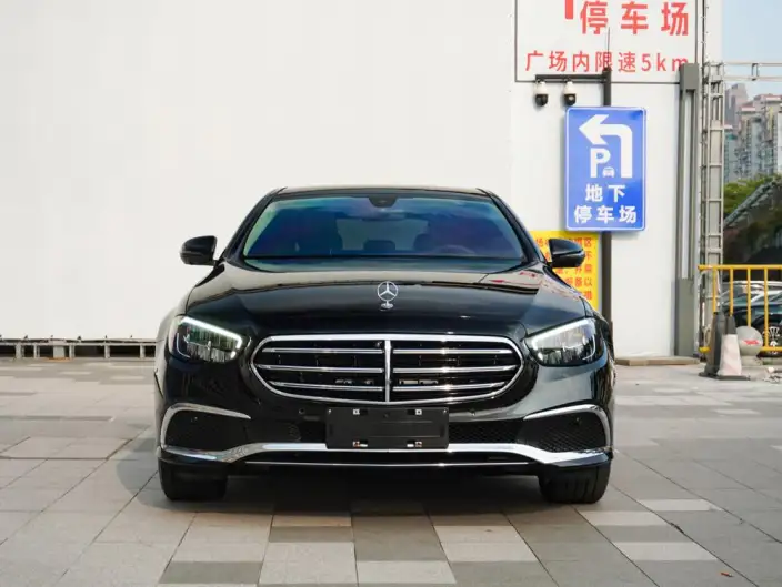 Mercedes-Benz E-Class 2023 Model E 300 L Luxury Model sedan – фото 2