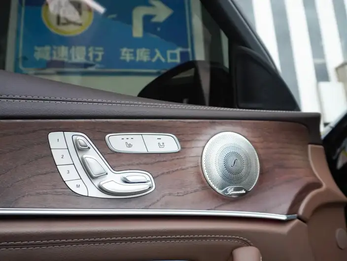 Mercedes-Benz E-Class 2023 Model E 300 L Luxury Model sedan – фото 9