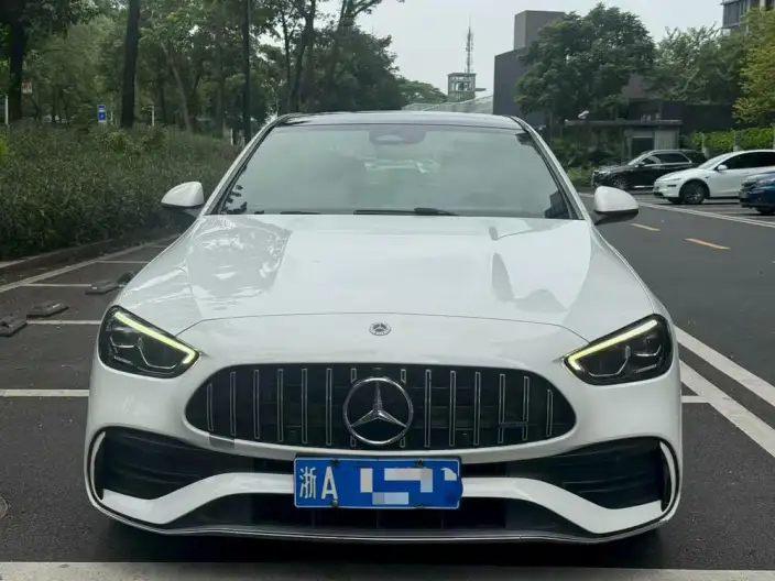 Mercedes-Benz C-Class 2022 Model C 260 L Sports Edition – фото 2