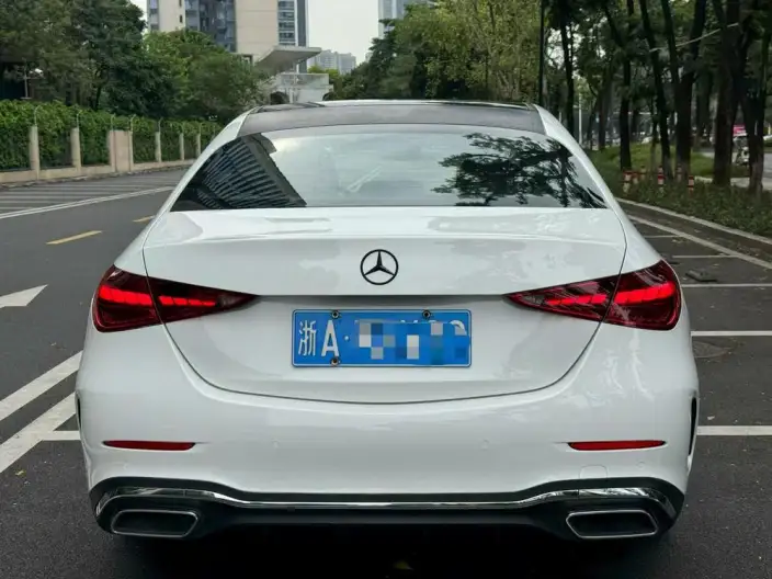 Mercedes-Benz C-Class 2022 Model C 260 L Sports Edition – фото 4