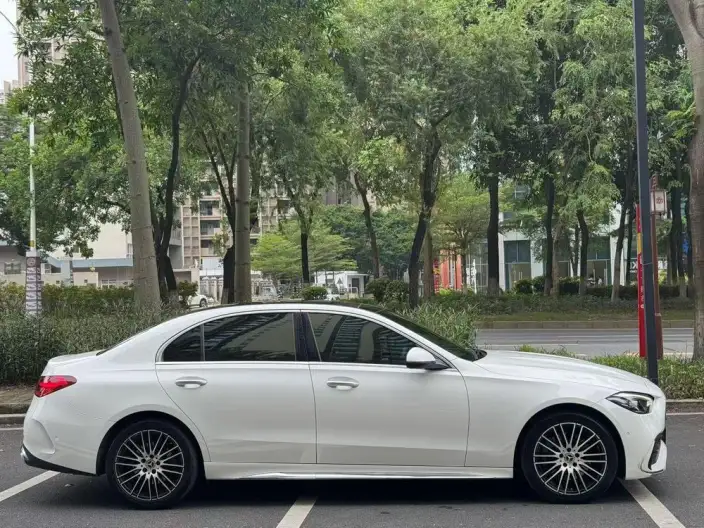 Mercedes-Benz C-Class 2022 Model C 260 L Sports Edition – фото 5