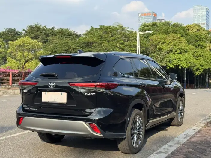 Toyota Highlander 2022 Model 380T 4WD Premium Edition 7 seat – фото 7