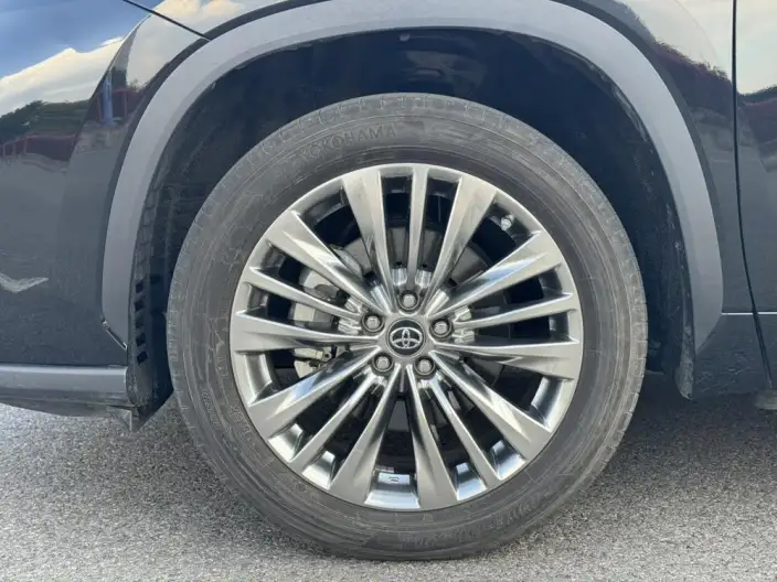 Toyota Highlander 2022 Model 380T 4WD Premium Edition 7 seat – фото 8
