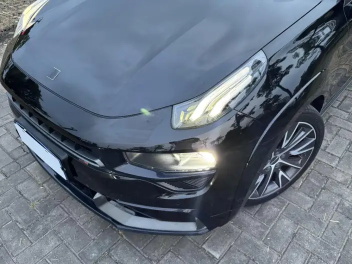Lynk & Co 02 Hatchback 2021 Model 2.0TD Hatchback Halo – фото 8
