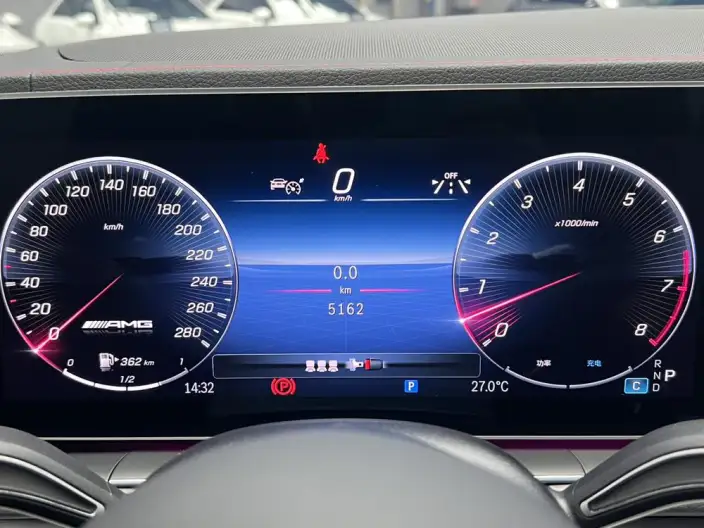 Mercedes-Benz GLE AMG 2025 Model AMG GLE 53 4MATIC+ – фото 9