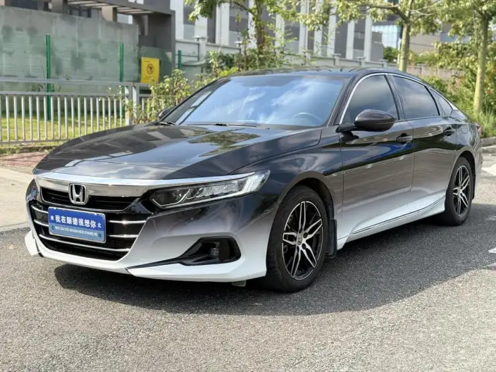 Honda Accord 2022 Model 260TURBO Deluxe Edition – фото 1