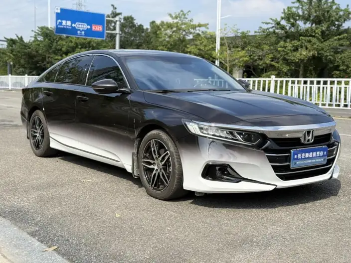 Honda Accord 2022 Model 260TURBO Deluxe Edition – фото 3