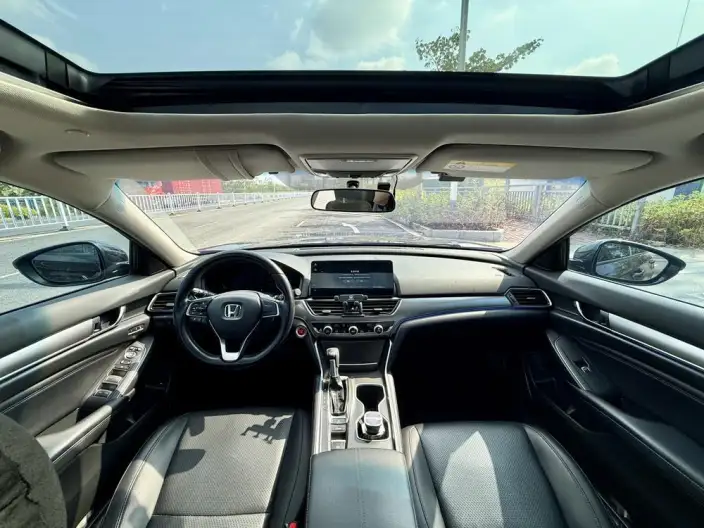Honda Accord 2022 Model 260TURBO Deluxe Edition – фото 7