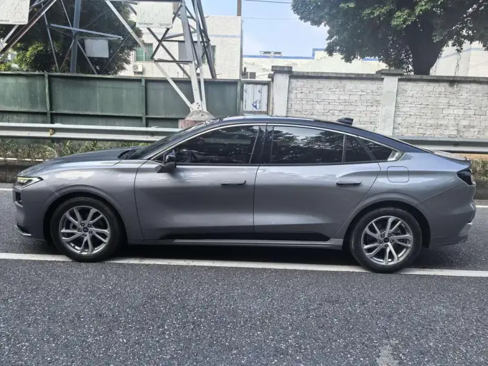Ford Mondeo 2022 Model EcoBoost 245 Fashion Model – фото 4