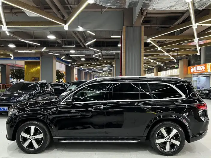 Mercedes-Benz GLS 2024 Model GLS 400 4MATIC – фото 3