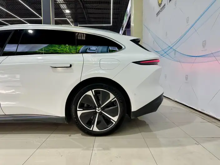 NIO ET5T 2023 Model 75kWh – фото 10