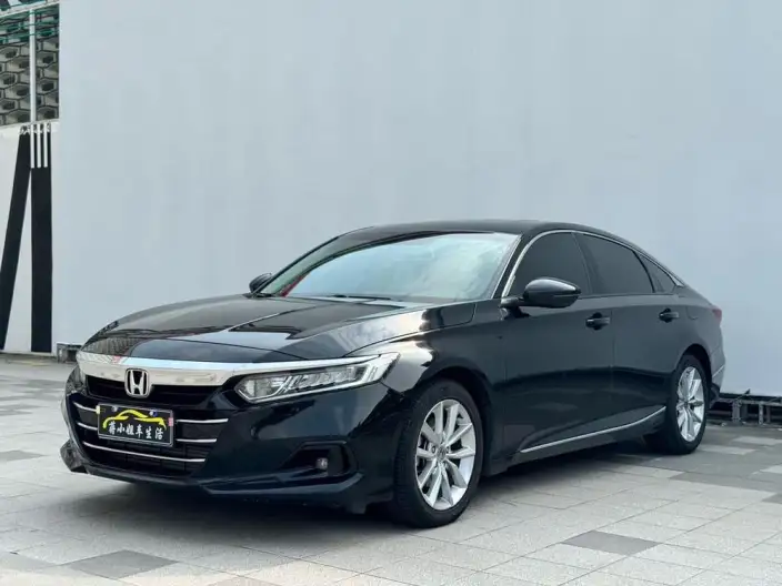Honda Accord 2022 Model 260TURBO Deluxe Edition – фото 1
