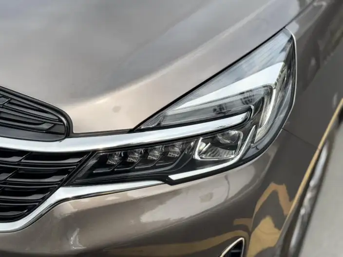 Buick GL8 2021 Model Business class 652T Comfort Model – фото 8