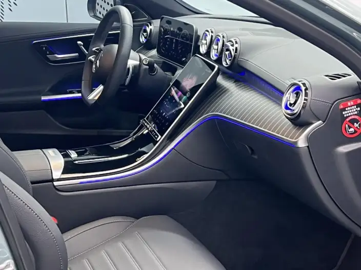Mercedes-Benz C-Class 2026 Model C 260 L Sports sedan – фото 7