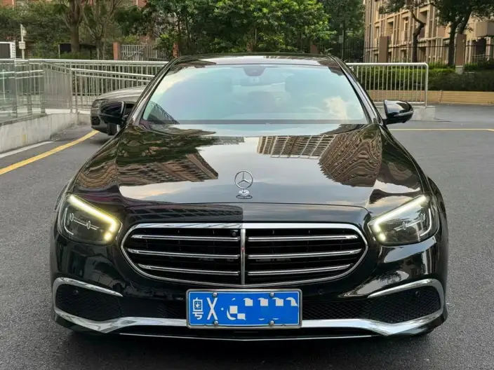 Mercedes-Benz E-Class 2021 Model E 300 L Fashion Model sedan – фото 2