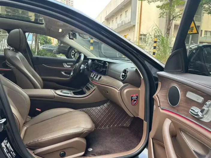 Mercedes-Benz E-Class 2021 Model E 300 L Fashion Model sedan – фото 10