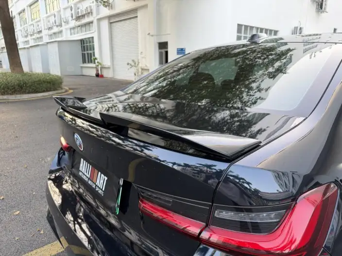 BMW i3 2023 Model eDrive40L Night Edition Sports Set – фото 8