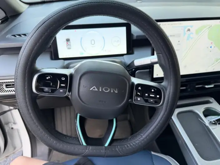 AION Y 2023 Model Plus 510 Lexiang Edition – фото 10