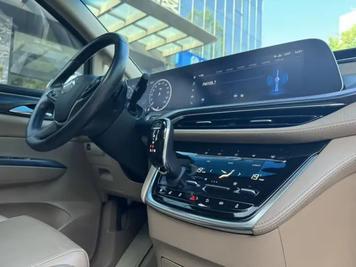 Buick GL8 2021 Model ES Luzun 653T Luxury Model – фото 9
