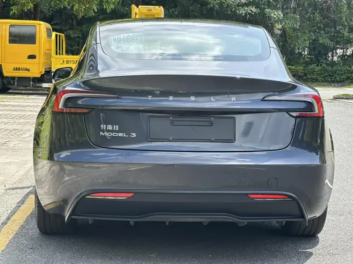 Model 3 2023 Model Rear-wheel drive version – фото 5