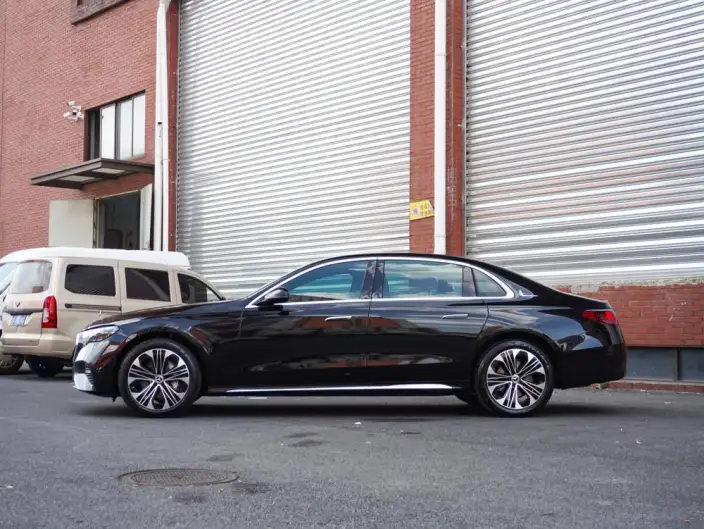 Mercedes-Benz E-Class 2025 Model Facelift E 300 L Luxury Model sedan
