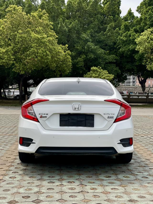 Honda Civic 2019 220TURBO CVT Dynamic China VI – фото 8