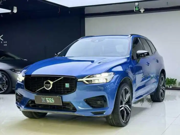 Volvo XC60 PHEV 2021 Model T8 E Drive Hybrid Smart Range Sports Edition – фото 1