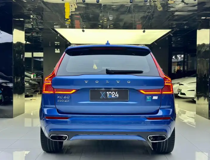Volvo XC60 PHEV 2021 Model T8 E Drive Hybrid Smart Range Sports Edition – фото 5