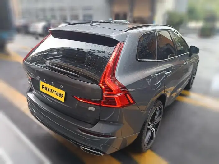 Volvo XC60 PHEV 2021 Model T8 E Drive Hybrid Smart Range Sports Edition – фото 2