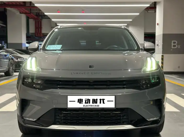 Lynk & Co 06 EM-P 2021 Model 84KM Battery Life Edition Pro – фото 2