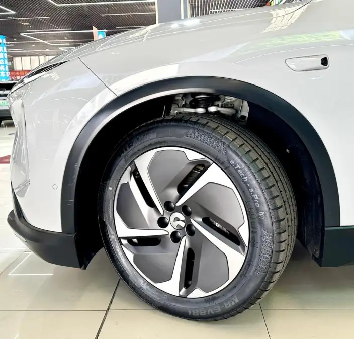 NIO ES6 2024 Model 75kWh – фото 8